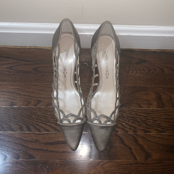 Pointed toe heels - Picture 4 of 5